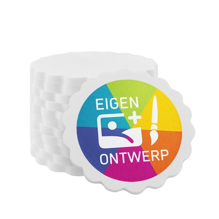 Witte golvende plastic munten Ø38mm met jouw eigen ontwerp - per 100 stuks