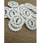 CombiCraft Witte golvende plastic munten Ø38mm met jouw eigen ontwerp - per 100 stuks
