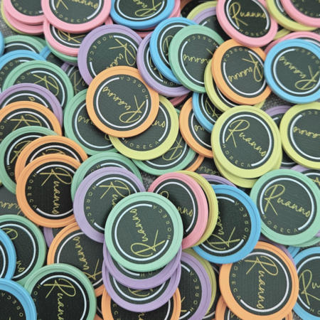 CombiCraft Kleurenmix bedrukte munten gerecycled plastic 29mm - 108 stuks