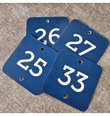 CombiCraft Nummerplaatjes Kunststof Vierkant met afgeronde hoeken 1,6mm dik met gravering en 2 gaatjes boven en onder