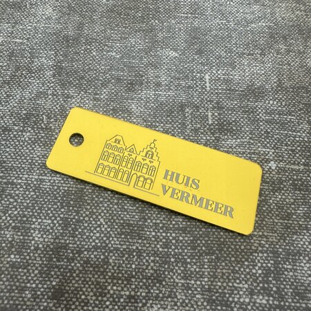Aluminium sleutellabel 70x25mm met tekst en nummer - per stuk