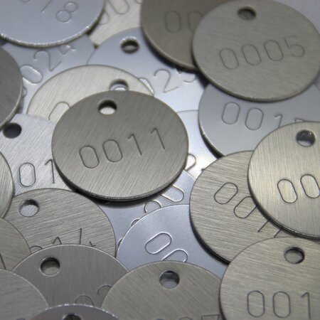 Aluminium sleutellabel Ø30mm met ingeslagen cijfer - per stuk