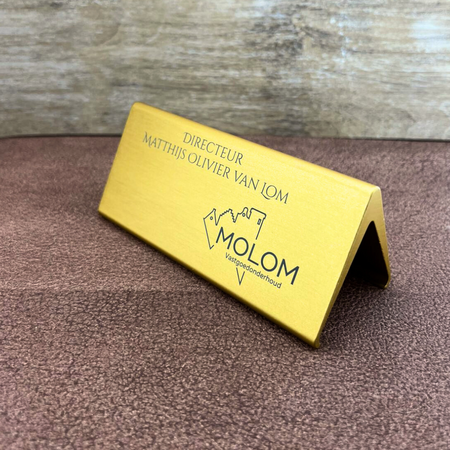 Tafelbordje Elegant van goudkleurig aluminium met eigen ontwerp 120x55mm - per 1 stuk