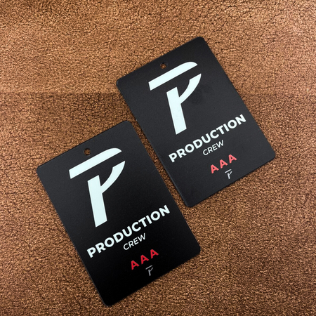 ID-kaarten, Event Badges - Accreditatie badges - Persbadges - Crew badges in een eigen ontwerp, met 1 gaatje en afgeronde hoeken.