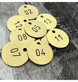 CombiCraft Nummerplaatjes Blank Messing rond met geslagen nummers met inkleuring en één gat