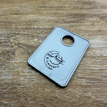 Garderobemunten Tiffany kunststof 36x50mm eigen nummering zilver - per stuk