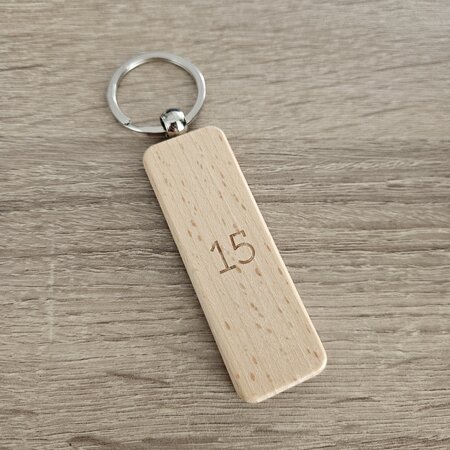 Houten sleutellabel rechthoek met nummer gravering 27x80mm - per 1 stuk