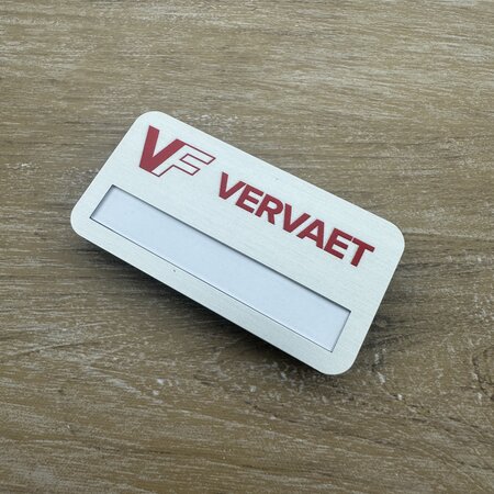 Aluminium naambadge Badgemaster 72x38mm eigen ontwerp - per stuk