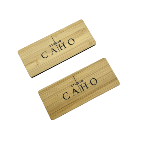 Bamboe naambadge 72x30mm met naam en logo - per stuk