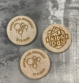 Houten munten met eigen gravering Ø50mm - per 100 stuks
