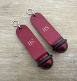 Big Classic aluminium hotel sleutelhanger bordeaux rood met gravering
