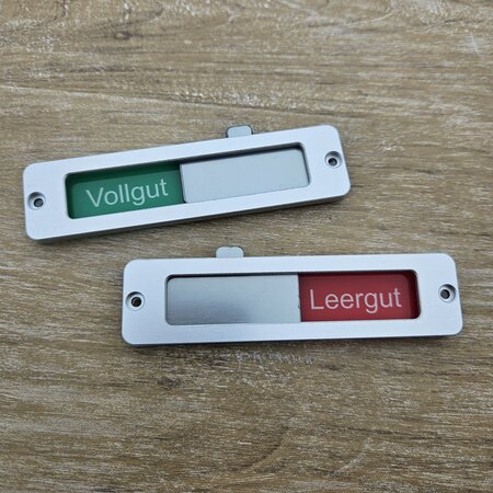 CombiCraft Aluminium schuifbordje met eigen tekst 100x25mm met gaten - per stuk
