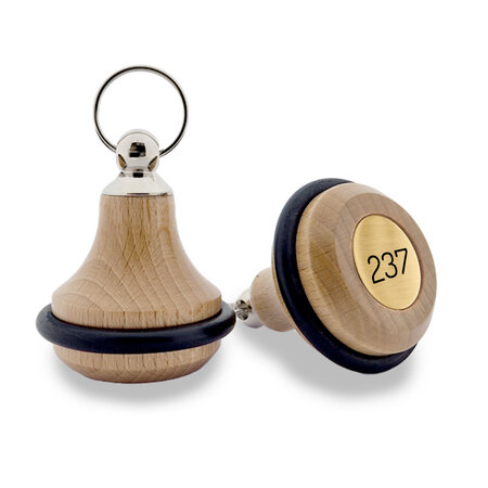 CombiCraft Houten hotel sleutelhanger Belly Wood lichtbruin blanco of met gravering - per 1 stuk