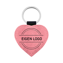 Leren sleutelhanger hart met ontwerp roze