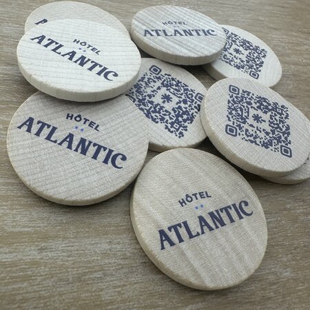 CombiCraft Houten munten Ø37mm met jouw eigen ontwerp - per 100 stuks