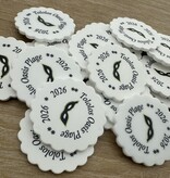 CombiCraft Witte golvende plastic munten Ø38mm met jouw eigen ontwerp - per 100 stuks