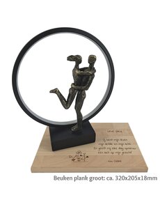  LED-Lamp: blij koppel met beuken plank