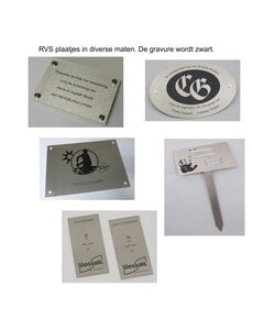  RVS plaatjes met zwarte gravure; diverse afmetingen