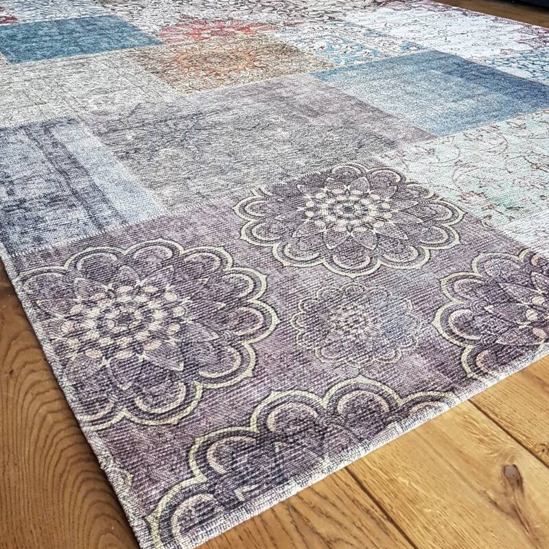 Planet 99 - Design vloerkleed in Multi kleurensamenstelling