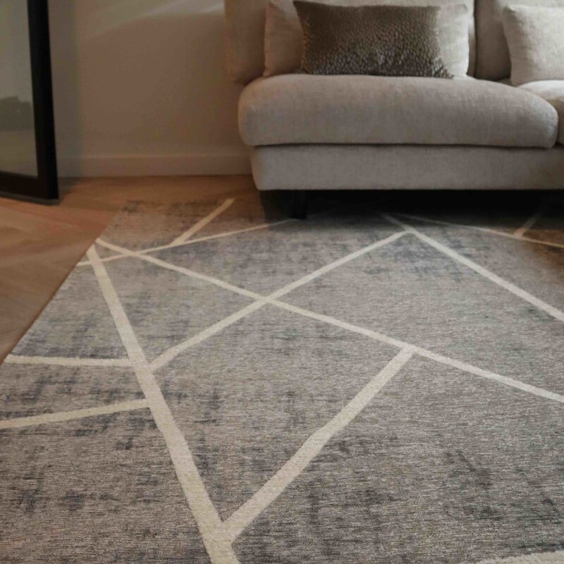 Hailey 12 - Prachtig geometrisch vloerkleed in steengrijze en crème/witte kleursamenstelling