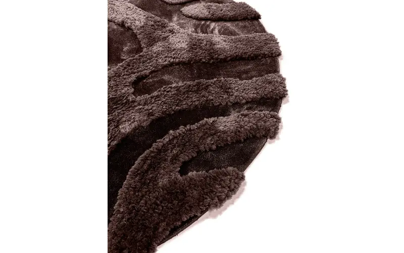 Brera 18 - Vloerkleed met een carved patroon in Organische Vorm