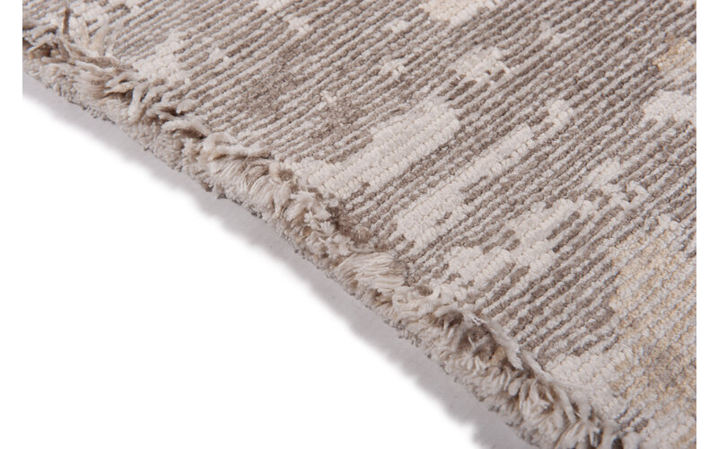 Amorf 13 - authentiek tapijt in beige mix