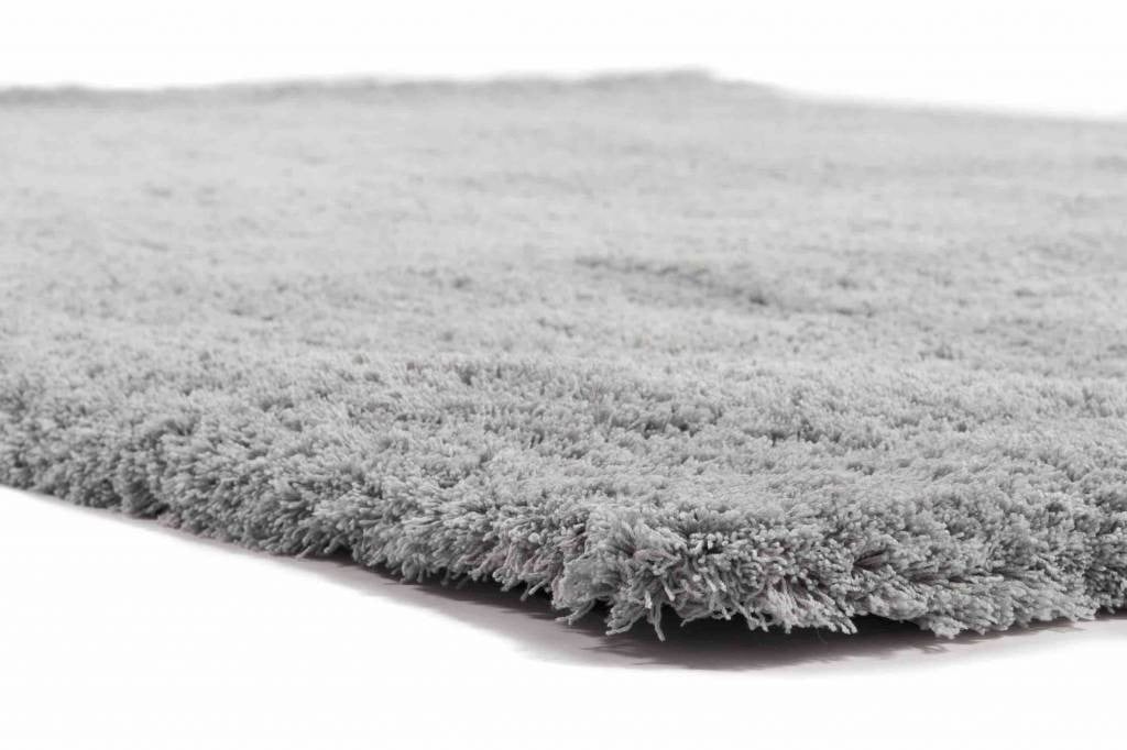 Hoe groot moet een vloerkleed zijn?