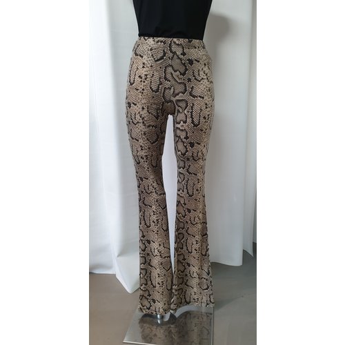 Ambika Ambika flared broek elastisch Ambika Ambika flared broek elastisch