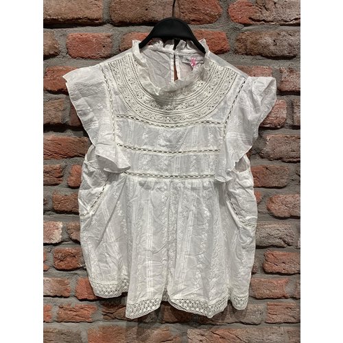 Broderie top zonder mouwen met ruffels wit Broderie top zonder mouwen met ruffels wit