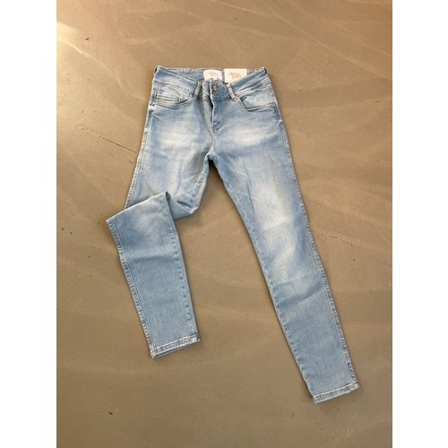 DNM Pure DNM Pure jeans Stewart L/29 V22.DN2001 light bleach DNM Pure DNM Pure jeans Stewart L/29 V22.DN2001 light bleach