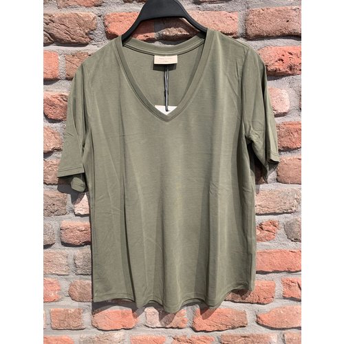 Freequent Freequent t-shirt FQNELLIE 124647 olive Freequent Freequent t-shirt FQNELLIE 124647 olive
