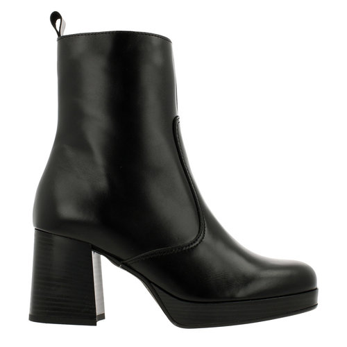 BullBoxer Bullboxer laarsje 256503E6L black BullBoxer Bullboxer laarsje 256503E6L black