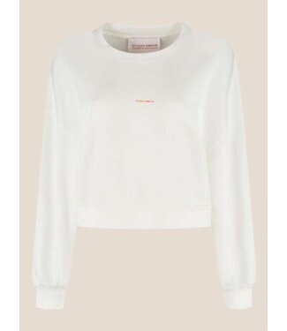 Studio Amaya Sweater Betty white