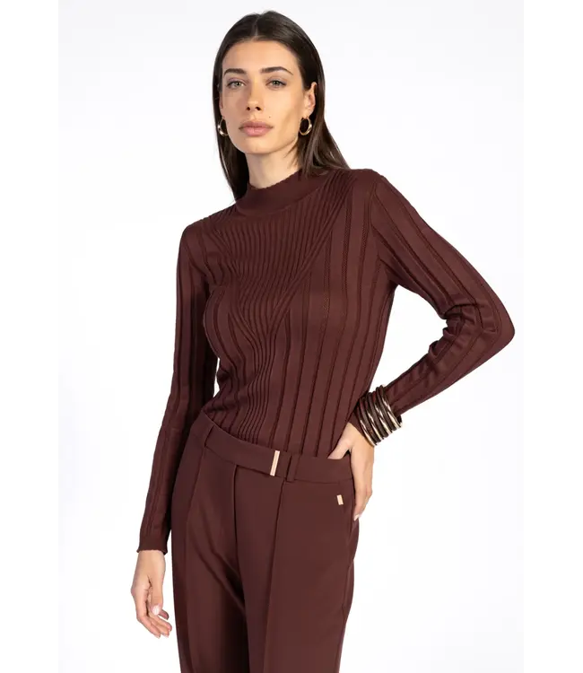Aaiko Sweater Vida ajour vis 302 spicy chocolate