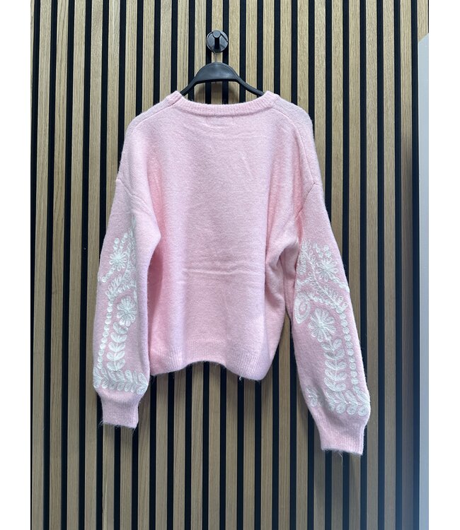 Musthave sweater Flower one size (div.kl)