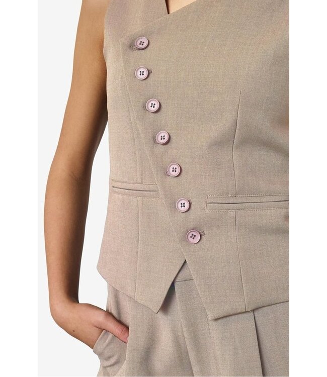 Sisters Point Vest Gata 19450 SS26 (3kl.)