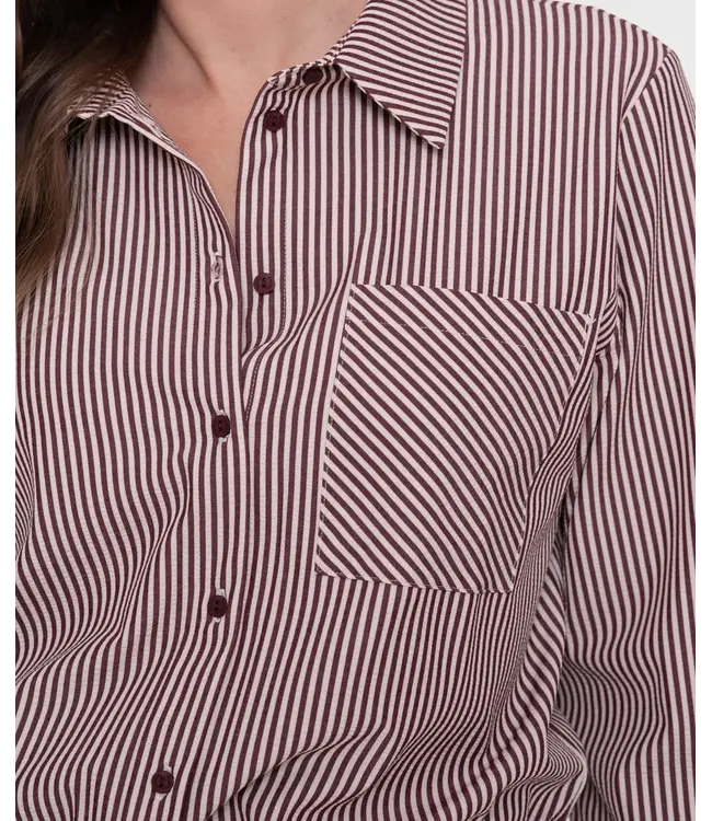 Geisha Blouse 63227-20 ecru/cherry red