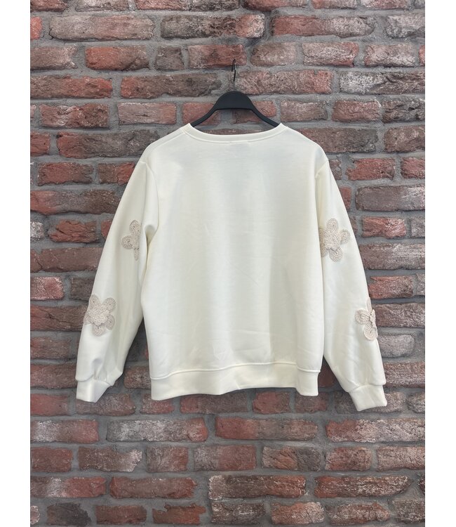 Musthave sweater Flower one size off white