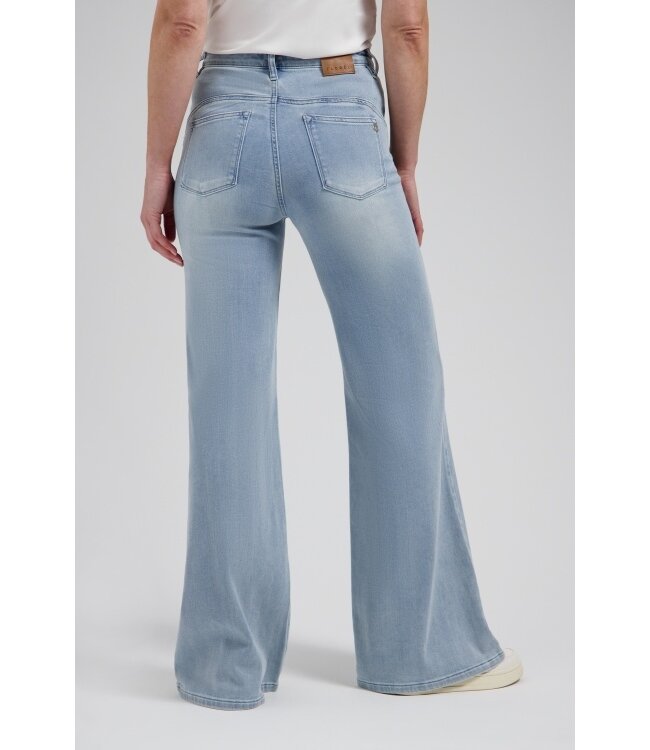 florez Jeans Ana flared pocket CR0103 smooth blue