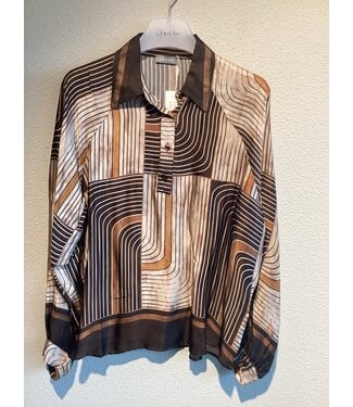 Geisha Blouse satin AOP 63570-70 brown/sand