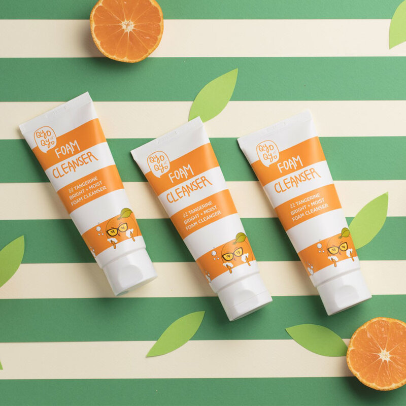 Tangerine Bright+Moist Foam Cleanser