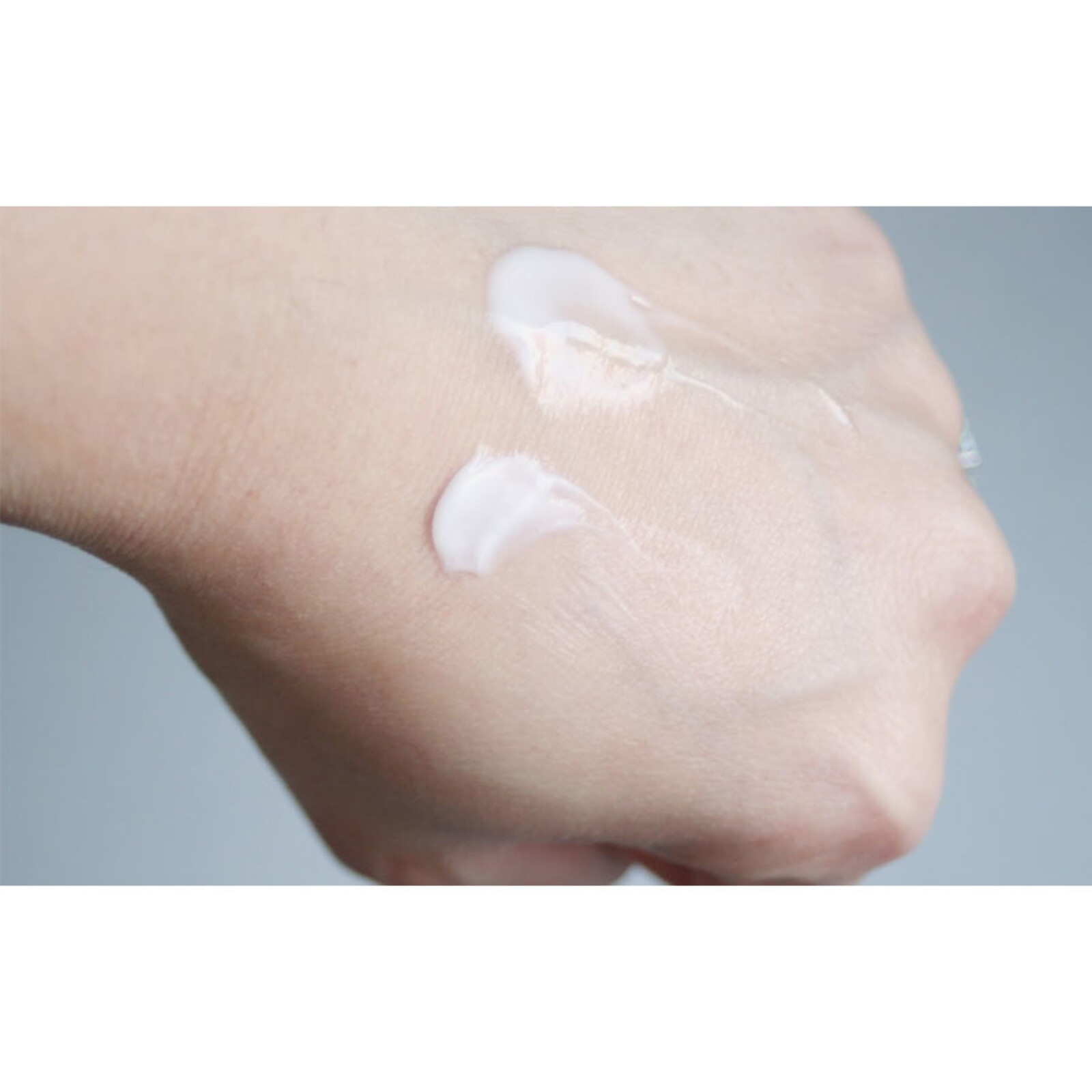 Missha Super Aqua Ultra Hyalron Emulsion