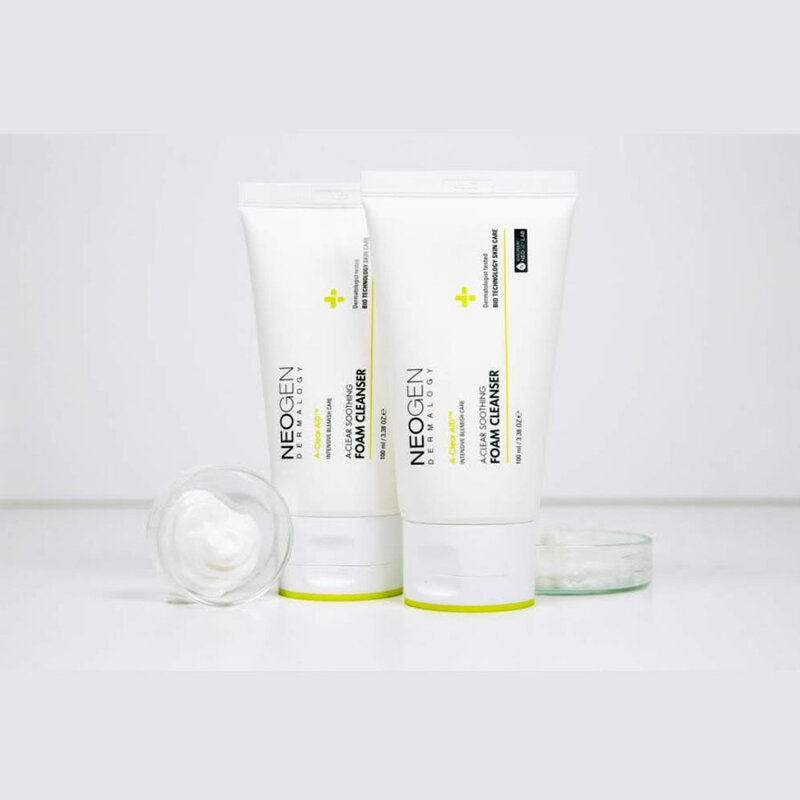 A-CLEAR Soothing Foam Cleanser