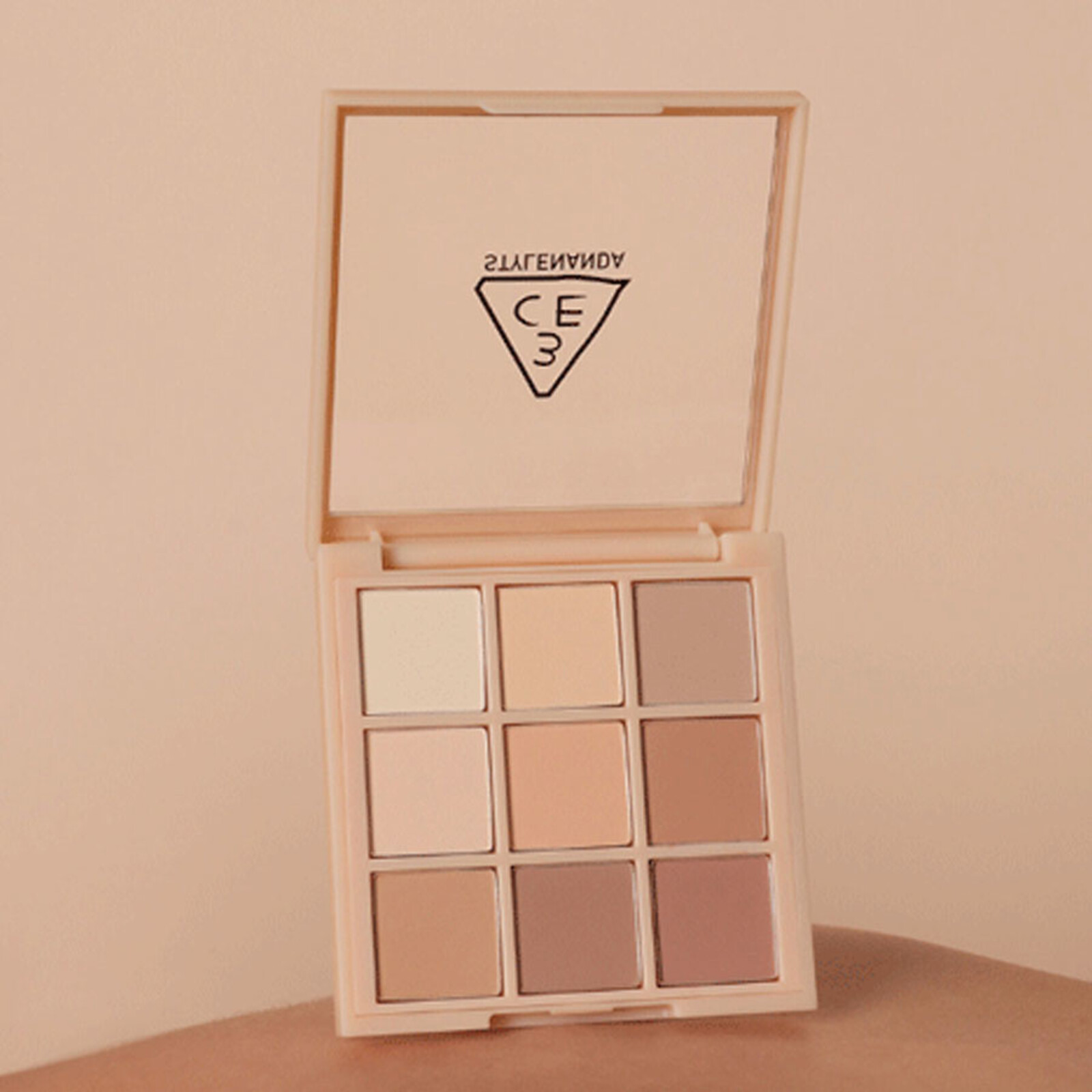 3CE Multi Eye Color Palette Dear Nude