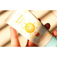 Kiss Me Mommy UV Aqua Milk SPF 50+ PA++++ Isehan Kiss Me Mommy UV Aqua Milk SPF 50+ PA++++