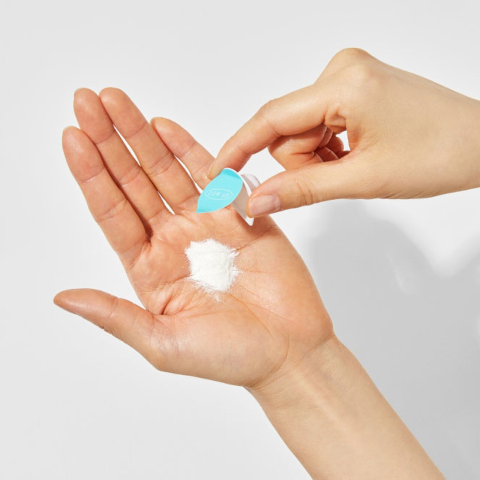 COSRX Centella Cleansing Powder