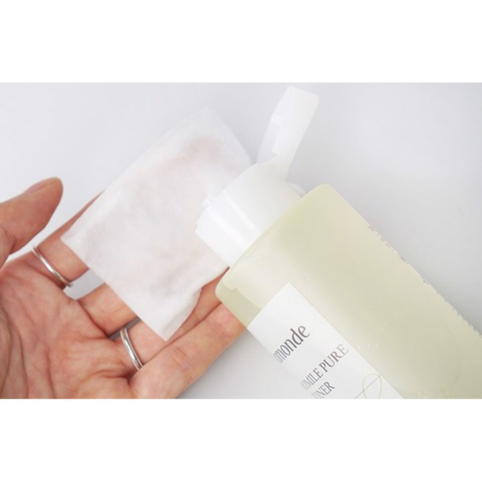 Mamonde Chamomile Pure toner