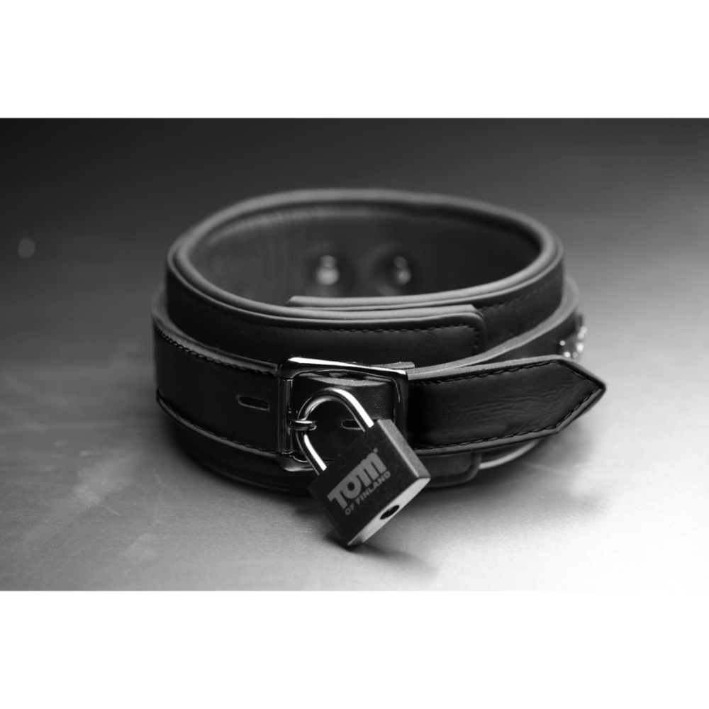 XR Brands Neoprene Collar with Lock