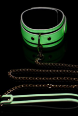 XR Brands Kink in the Dark - Glow in the Dark Collar and Leash