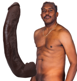 Doc Johnson Dredd - Realistic ULTRASKYN Dildo - 13.5 / 34 cm - Chocolate